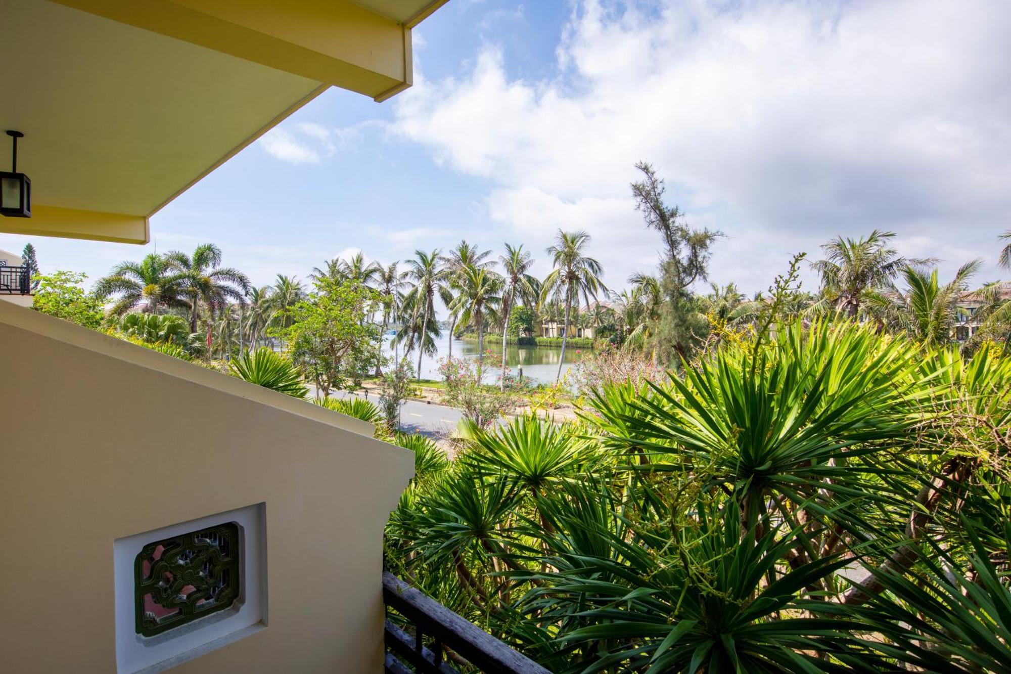 Victoria Hoi An Beach Resort & Spa Room photo