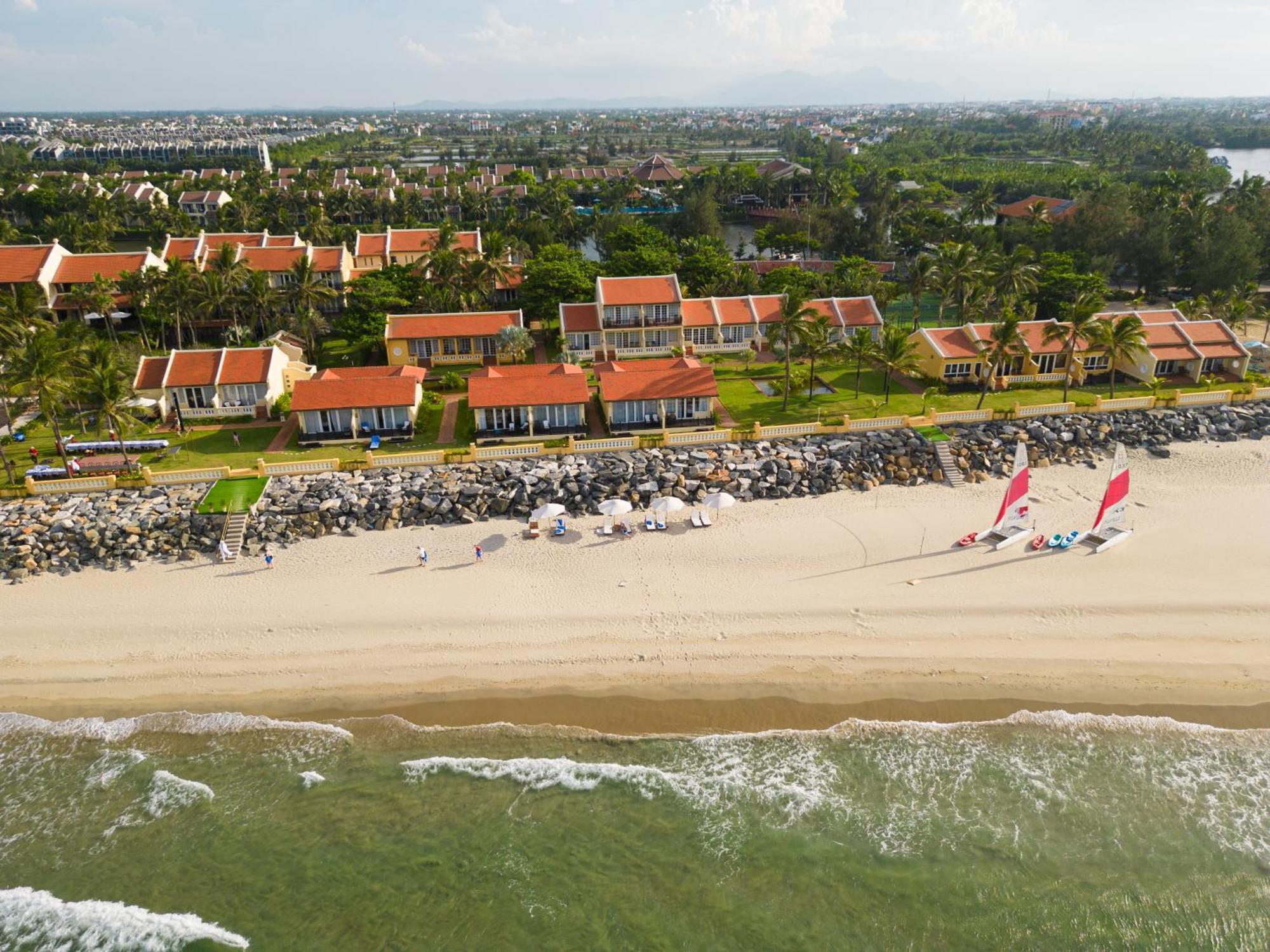 Victoria Hoi An Beach Resort & Spa Exterior photo